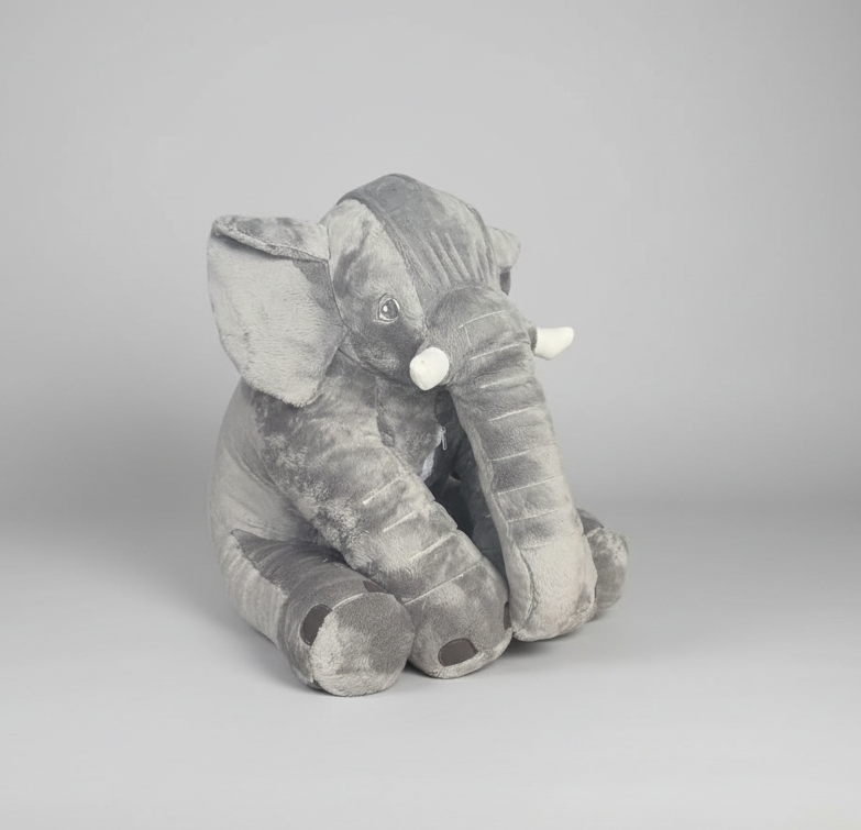 Elefante de peluche con sonido
